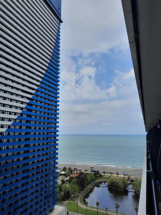 The Best Beach Aparthotel Orbi City Batumi Rum bild